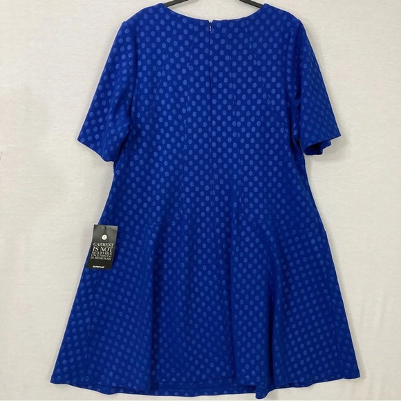 New Avenue Blue Polka Dot Round Neck Short Sleeve Stretch Dress size 22/24 - Picture 10 of 11